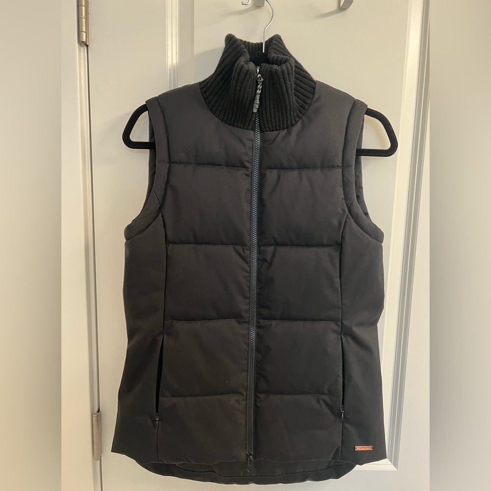 Sweaty Betty puffer vest with knit collar
